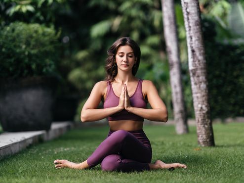Yoga im Luxus-Gesunheitshotel auf Bali