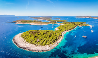 Insel Hvar in Kroatien als Ausflugsziel während des Wellnessurlaubs an der Adria
