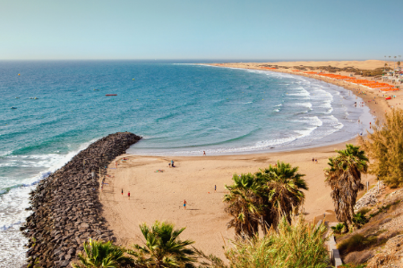 Playa del Ingles als Reiseziel während des Aufenthaltes im Luxushotel auf Gran Canaria