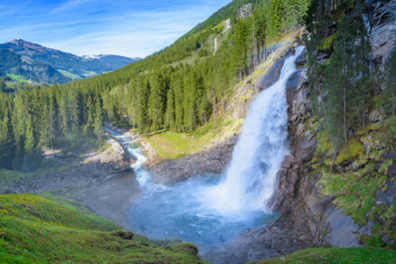 Nationalpark Hohe Tauern im Salzburger Land als Ausflugsziel während eines Wellnessurlaubs