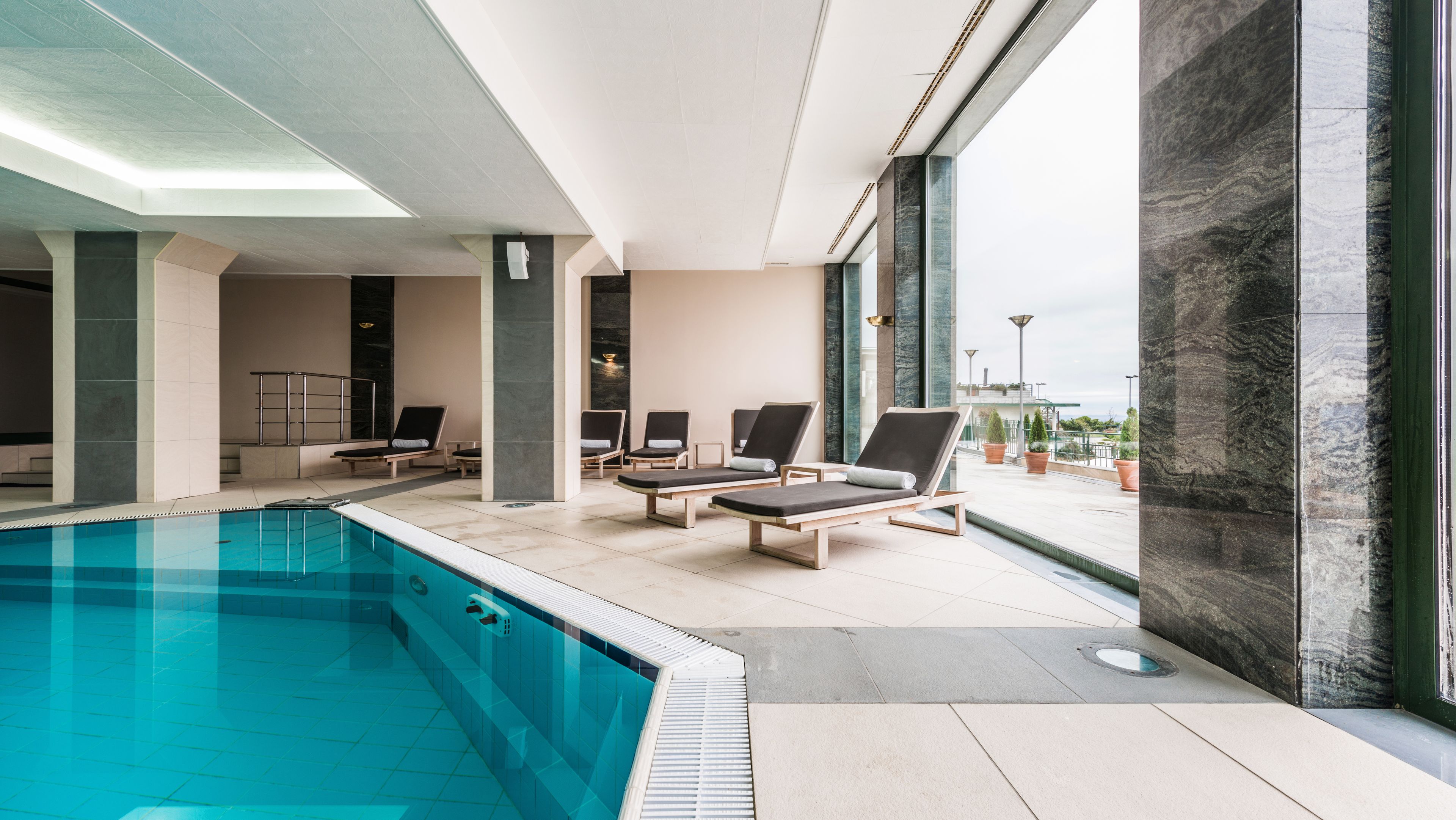 Detox Hotel