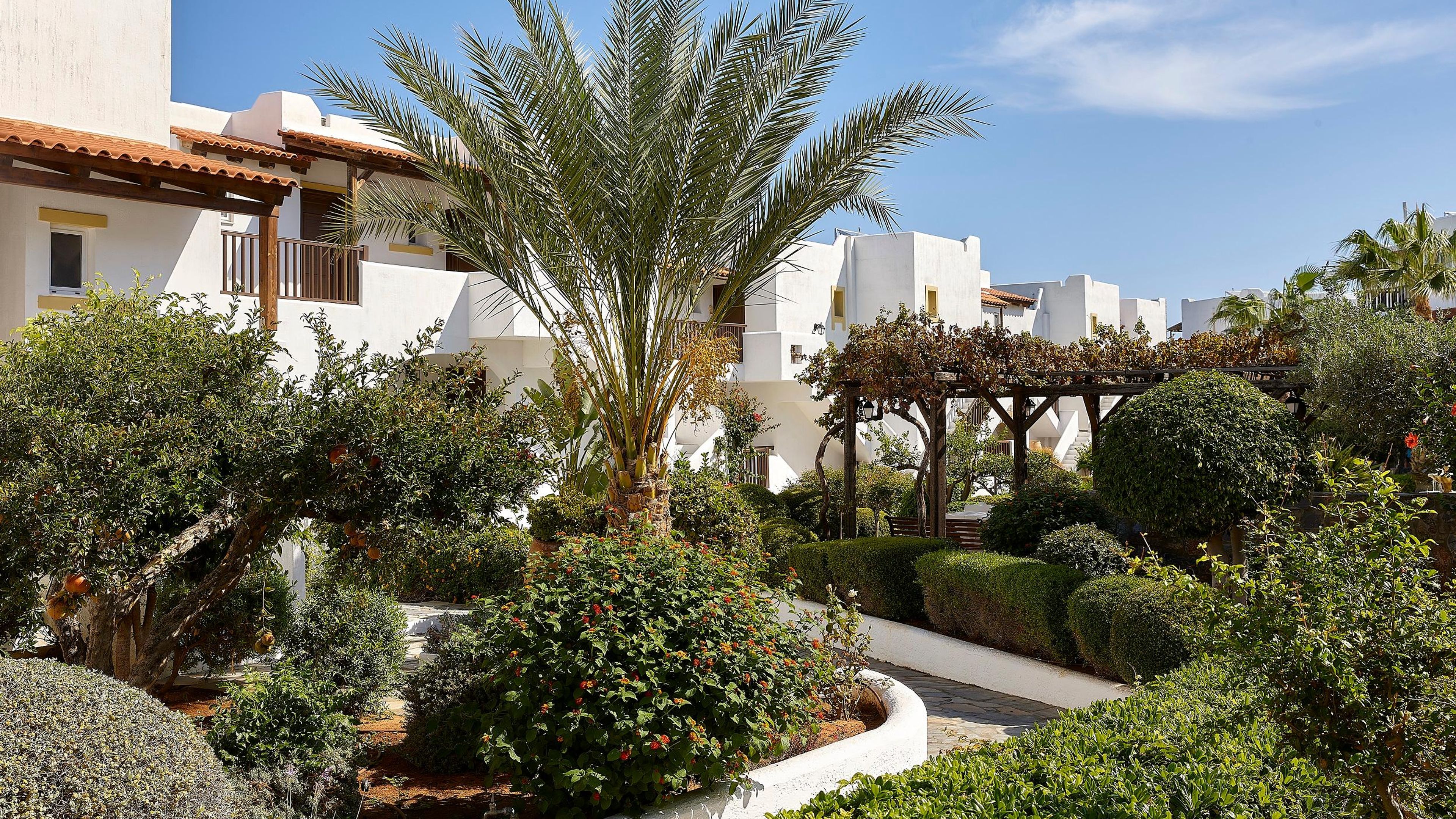 Alexander Beach Hotel & Village Resort