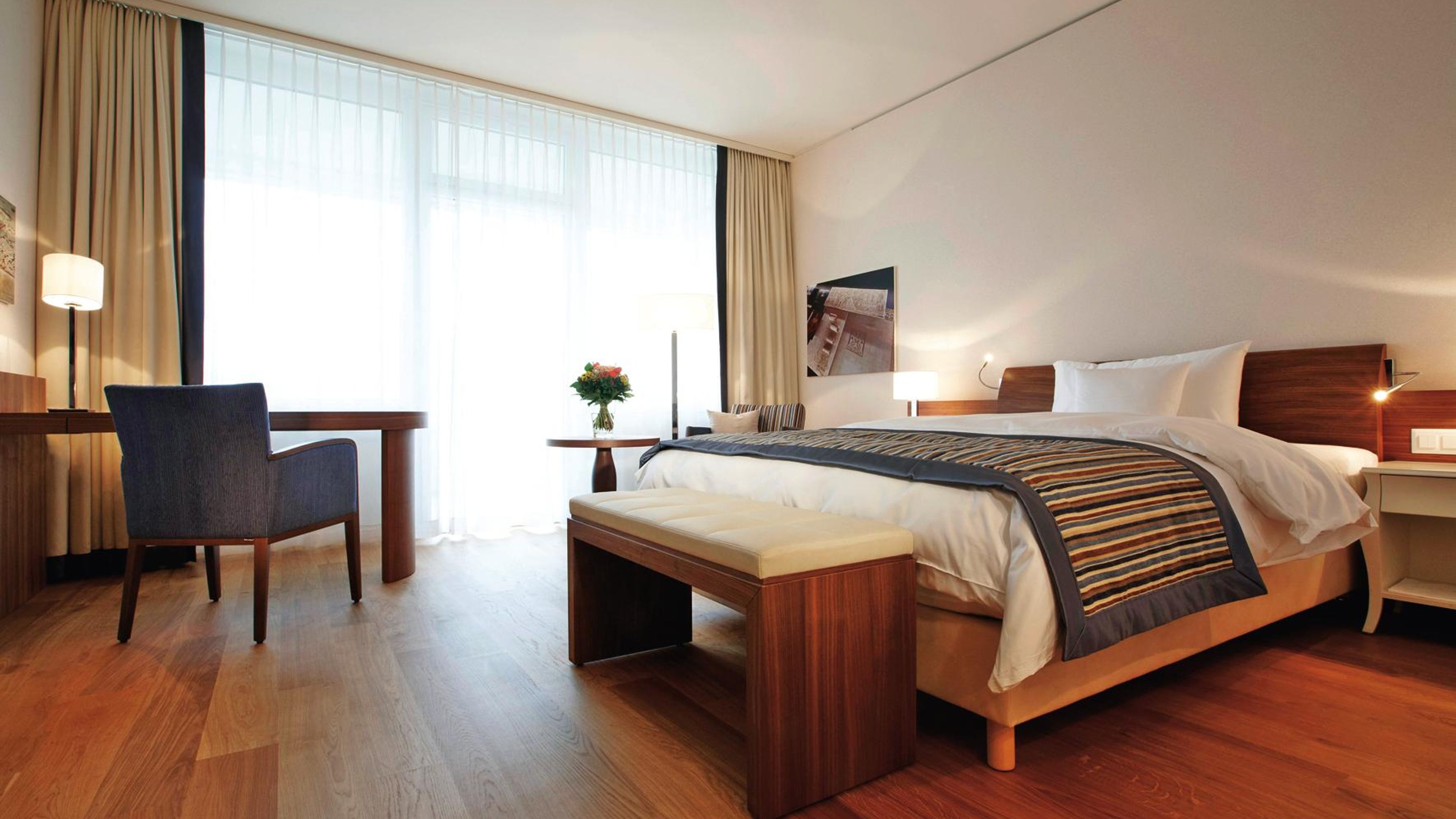 Oberwaid Das Hotel. Die Klinik.