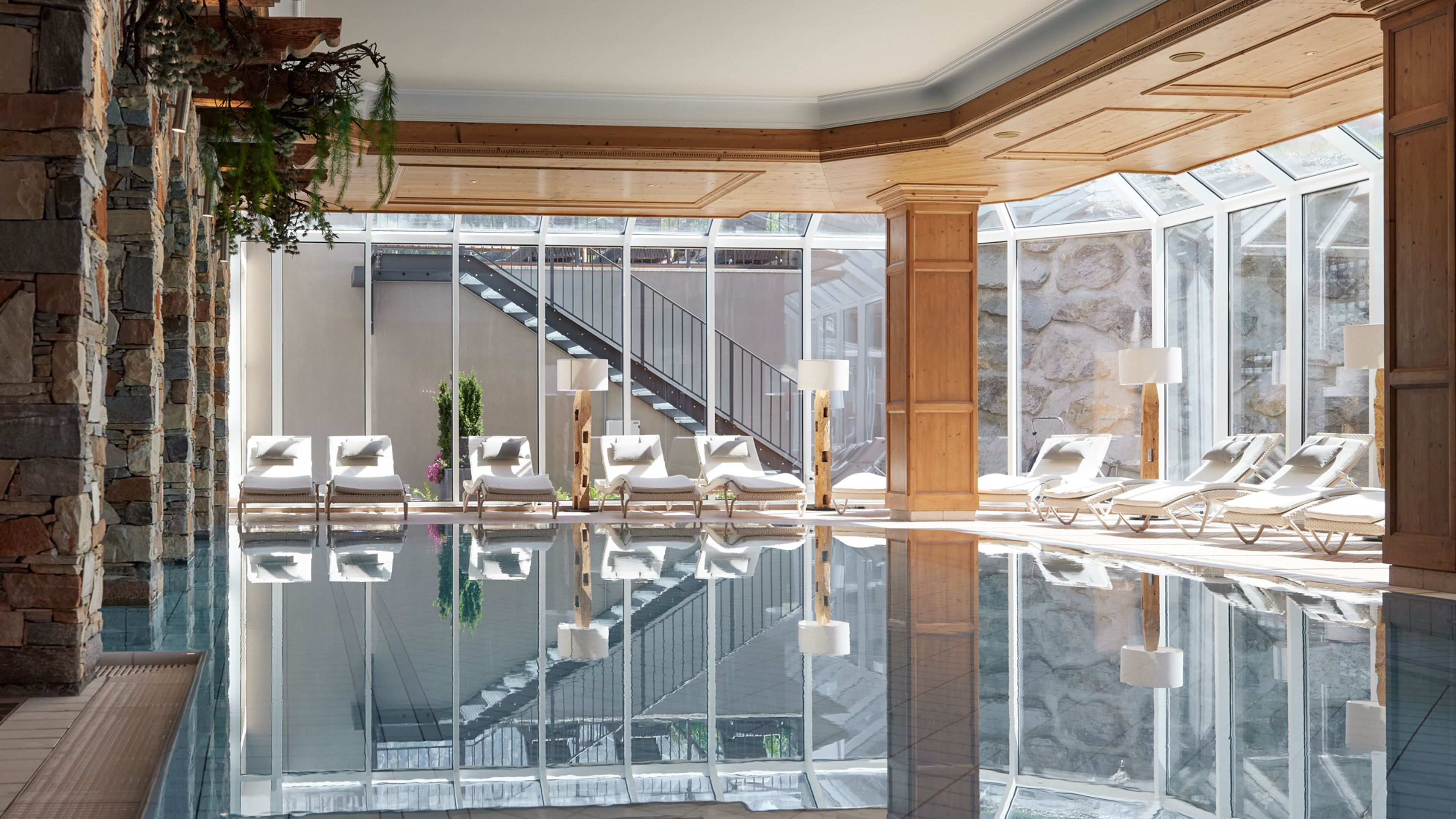  Traumhotel Alpina