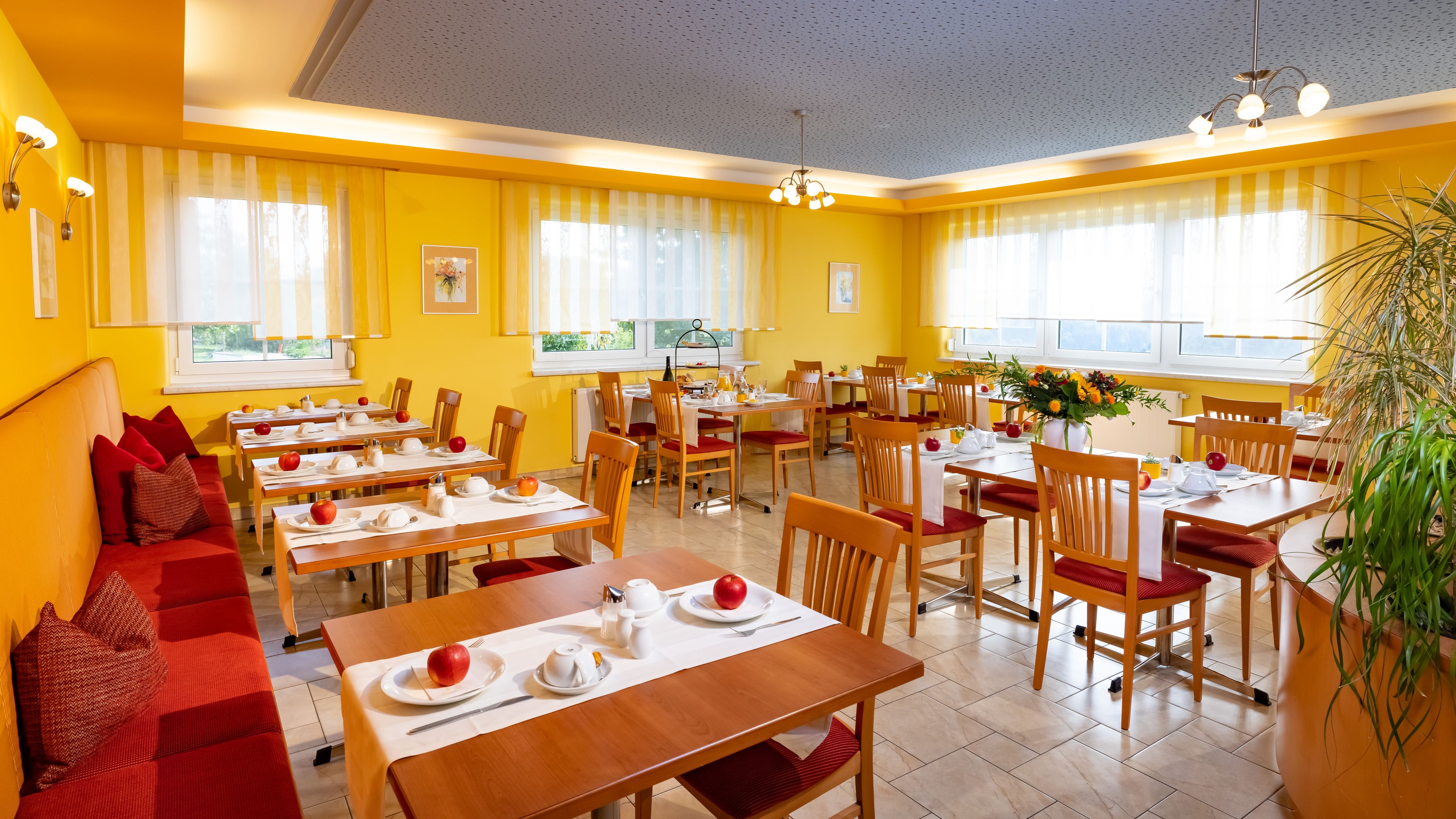 Golf & Therme Sonnenpension Hotel Garni