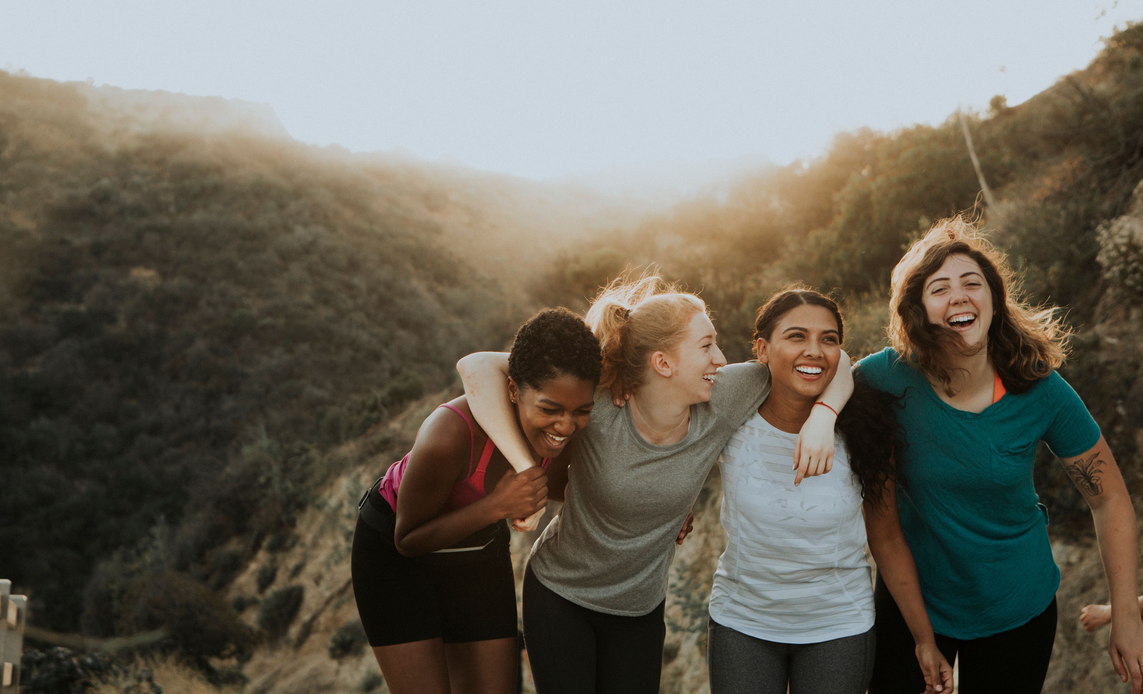 Gruppe Frauen am wandern