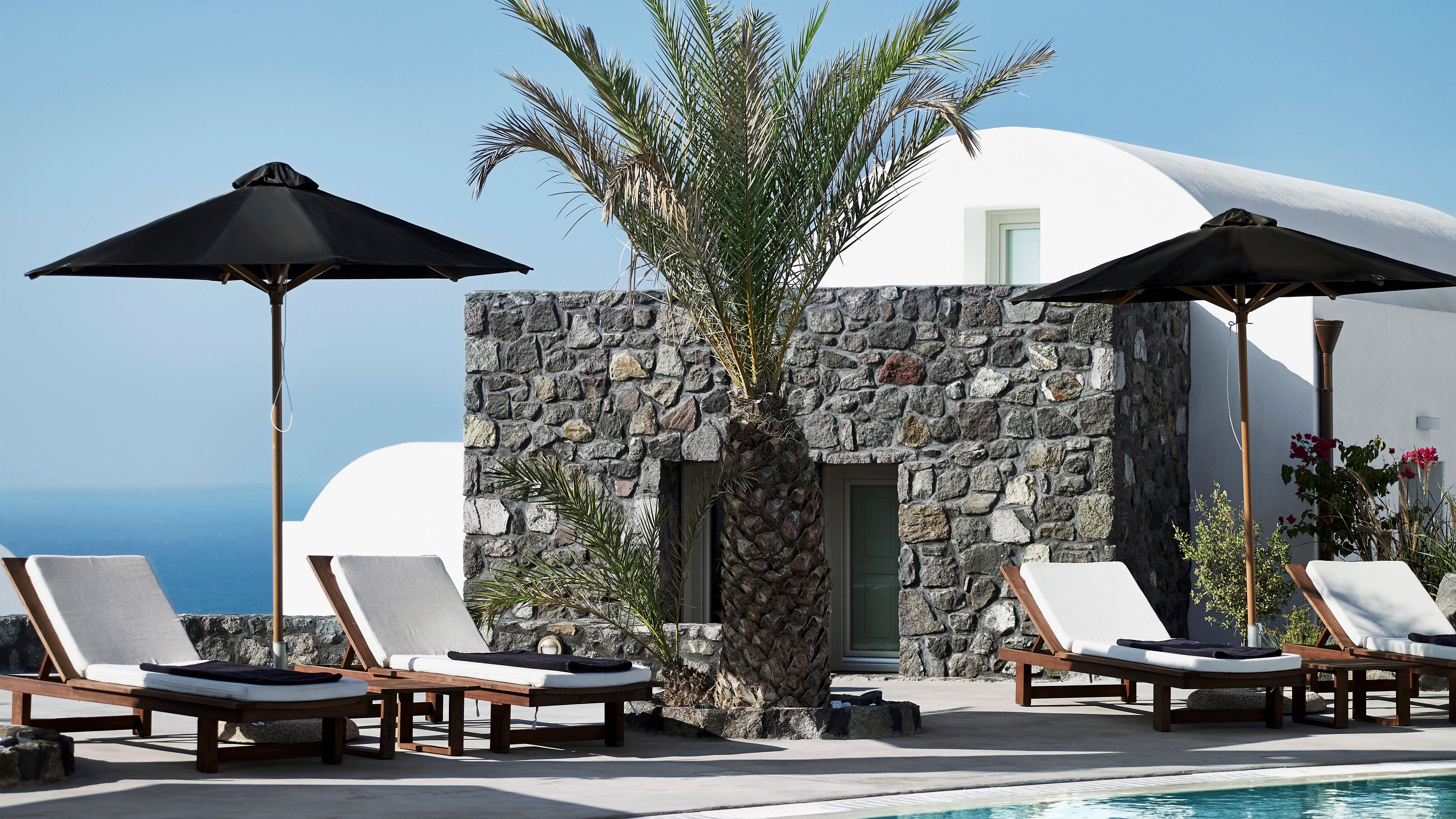 Santo Pure Oia Suites & Villa