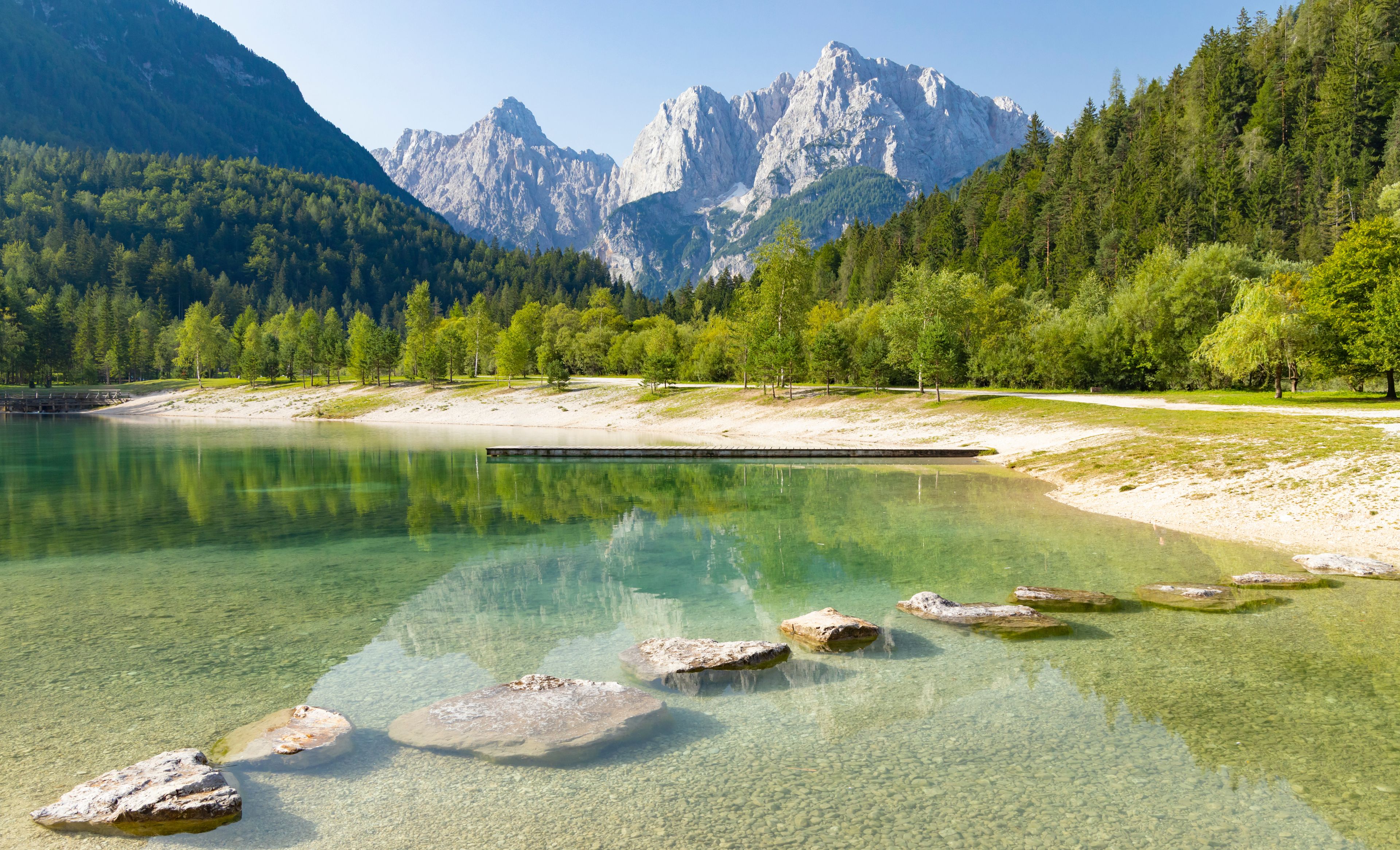 Klarer See in Slowenien